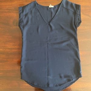 NAVY TOP